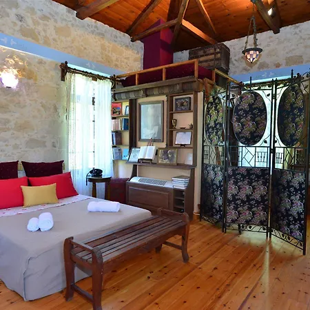 Viglatoras Traditionals Apartment Krousonas (Crete)